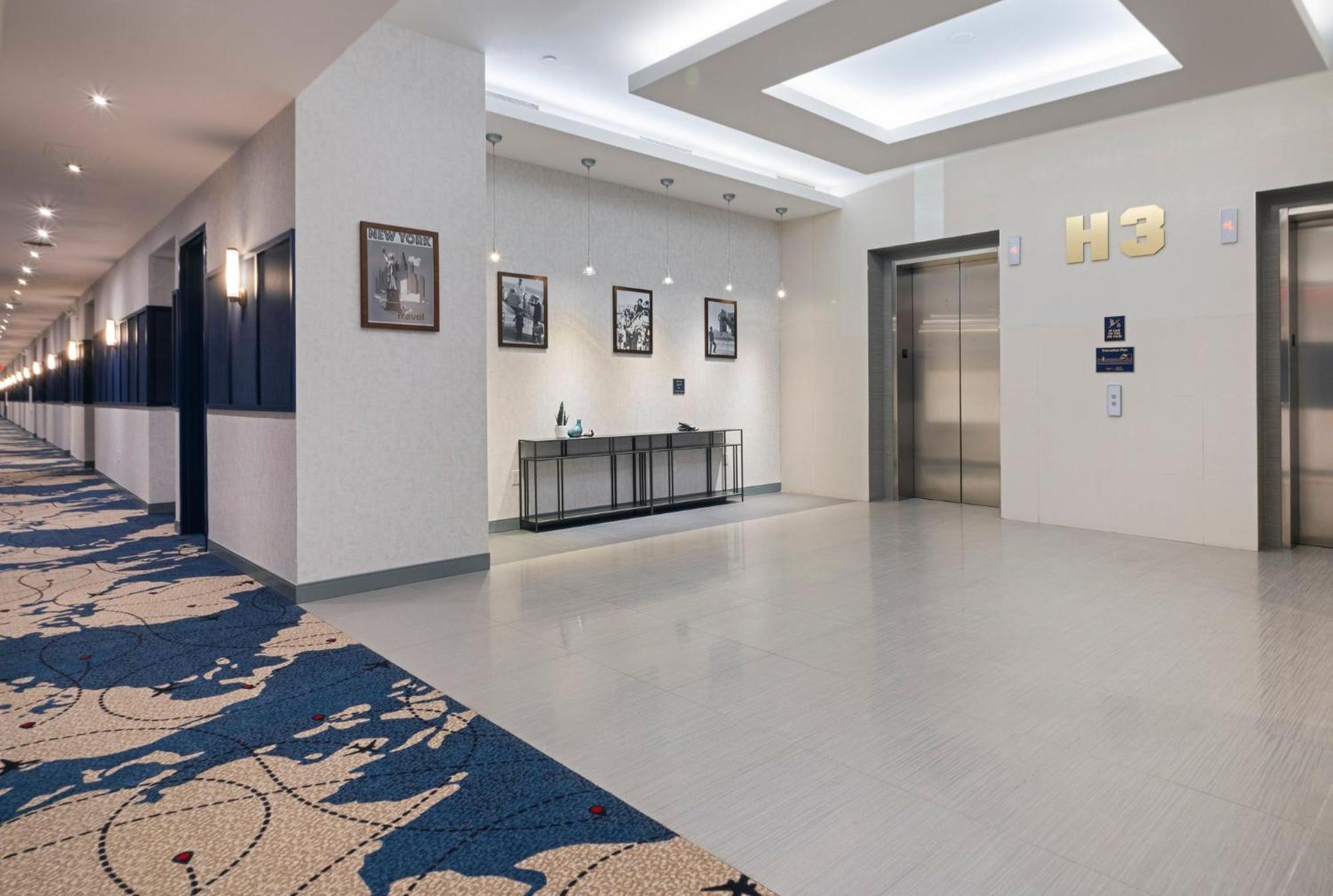 Voco Fiorello - Laguardia East By Ihg New York Exteriör bild