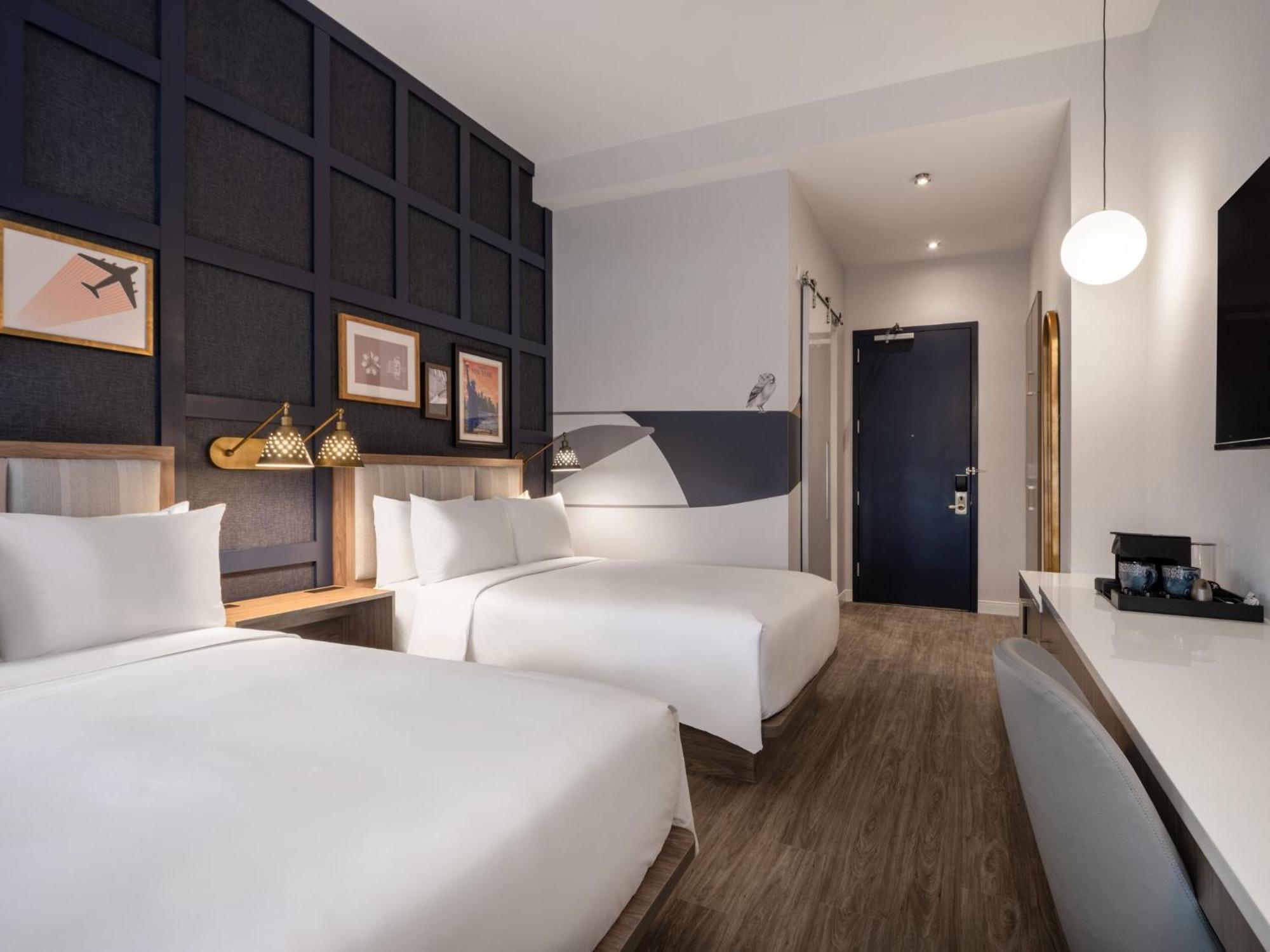 Voco Fiorello - Laguardia East By Ihg New York Exteriör bild